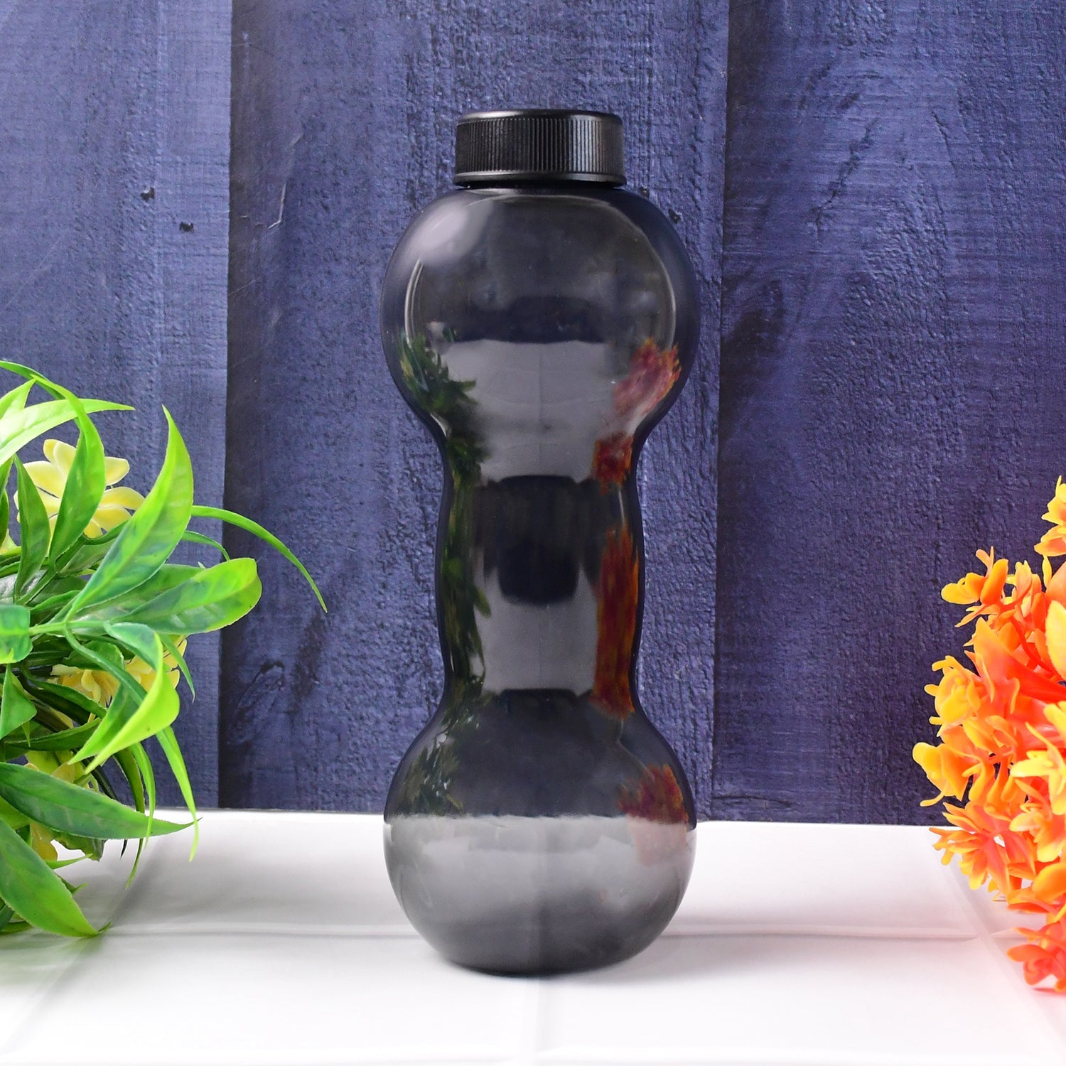 Dumbbell Water Bottle Gym Water Bottle Use For School , Gym , Office Use (550 ml) Dumbbell Water Bottle Gym Water Bottle Use For School , Gym , Office Use (550 ml)